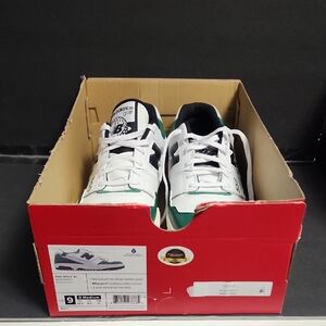 New Balance Men's White and Black Sneakers